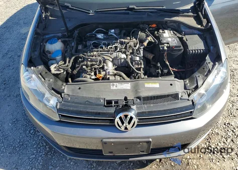 2013 Volkswagen Jetta Tdi z USA, uszkodzony, nr VIN 3VWPL7AJ4DM660323